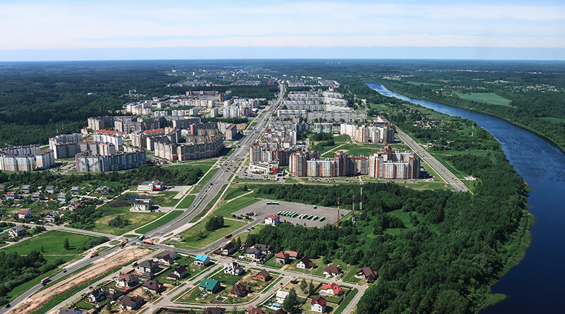 Новополоцк беларусь. Новополоцк с высоты. Новополоцк фото 2021г. Новополоцк Беларусь рынок Дисна. Новополоцк дачи виторьже с высоты.