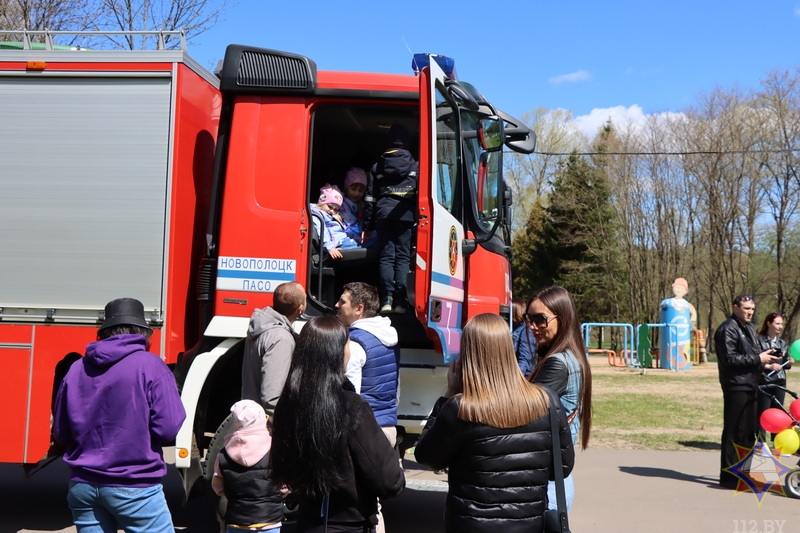 Картинка не оставляйте детей одних акция рб мчс